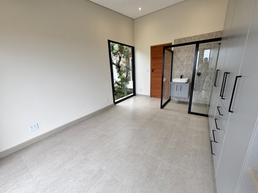 To Let 3 Bedroom Property for Rent in Helderzicht Eco Estate North West